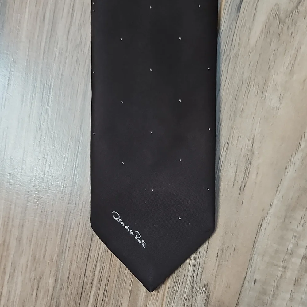 Oscar De La Renta Brown Tiny Dot Vintage Necktie